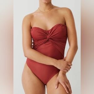 Jcrew Twist Front Swimsuit Size 6